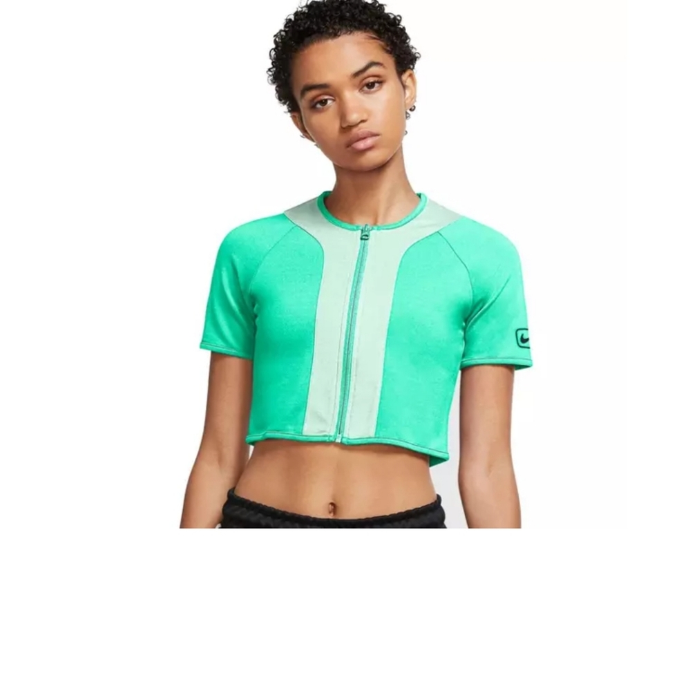 🆕Nike | Sportswear Street Short Sleeve Crop Top Cropped Top Size Medium & Large